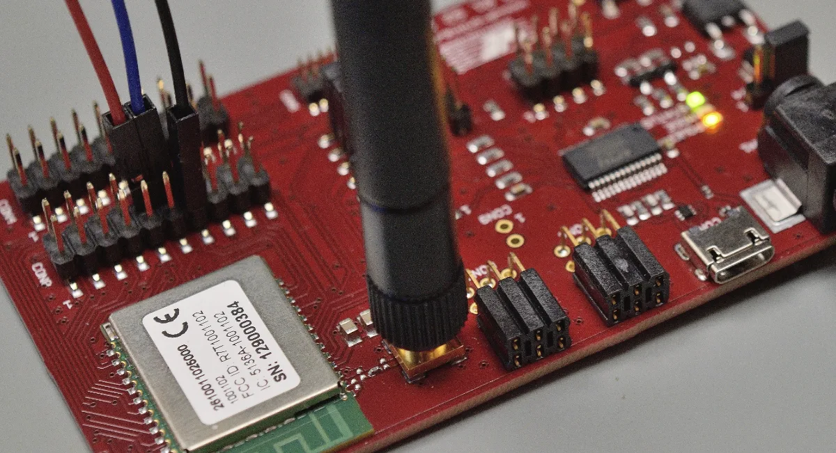 Würth Elektronik Calypso Evaluation Kit & FeatherWing recenzija Würth Calypso