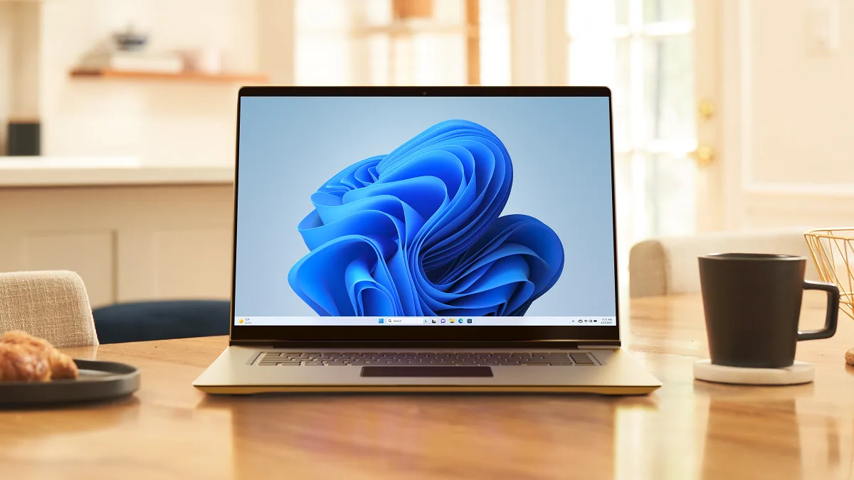 Windows 11 najavio nove funkcije W11 PC with Bloom