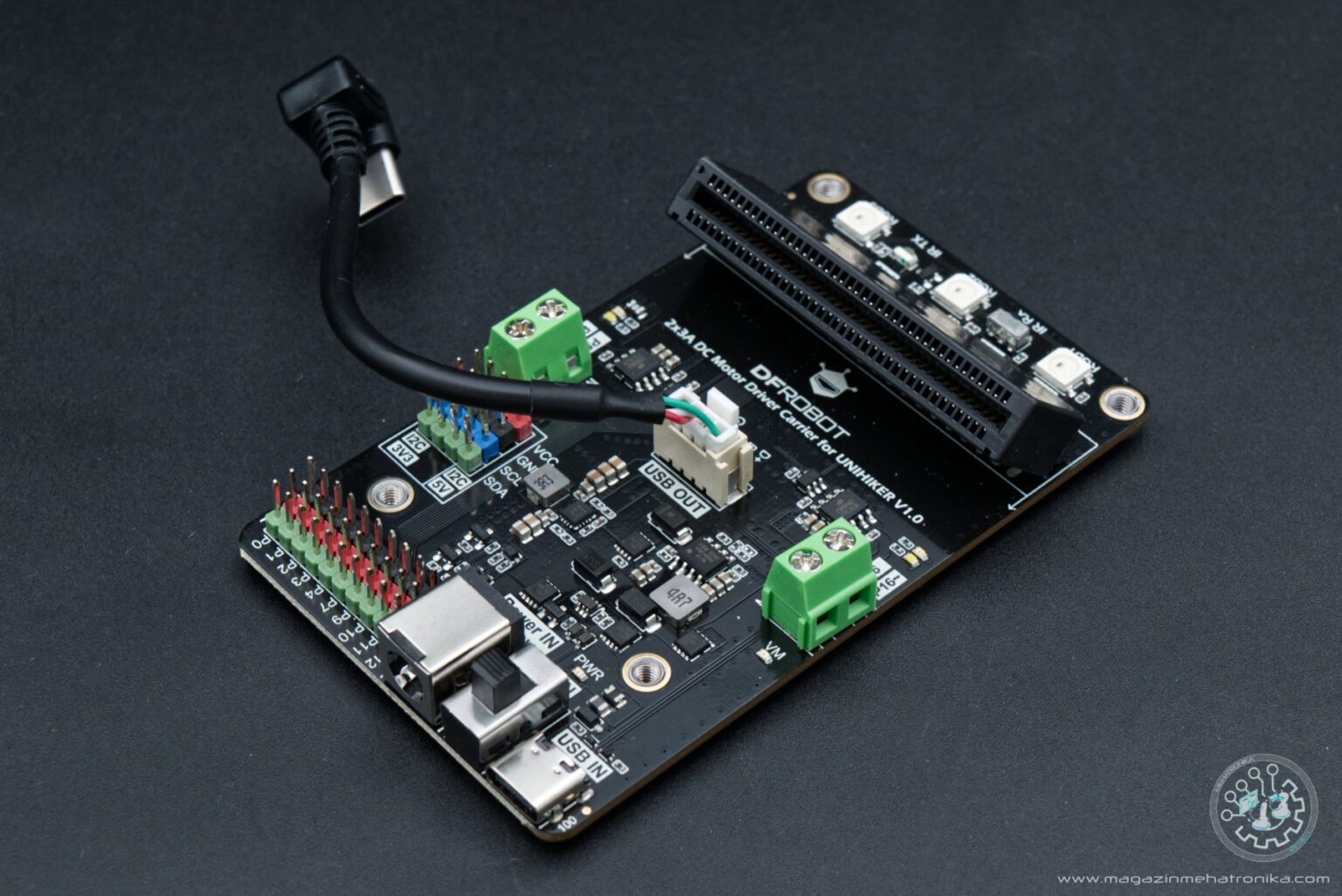 DFR1136 2x3A DC Motor Driver Carrier For UNIHIKER recenzija Unihiker DC Motor Carier Board
