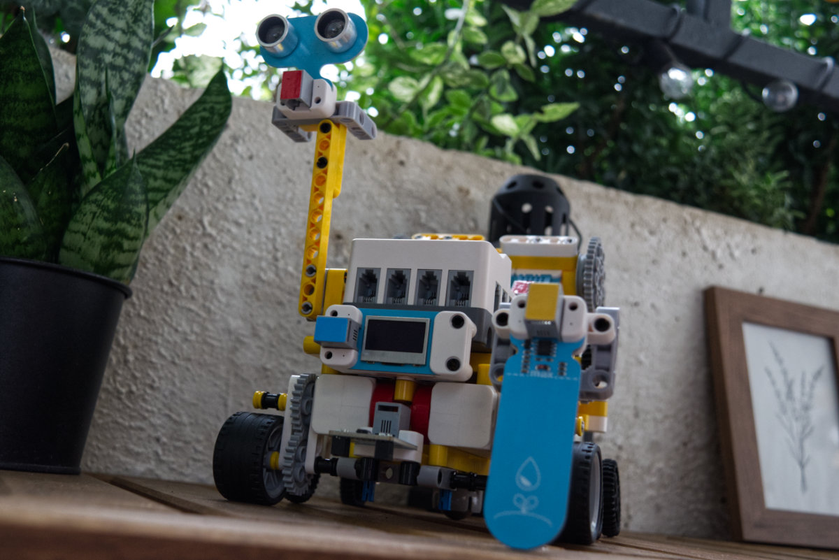 micro:bit Space Science Kit space rover