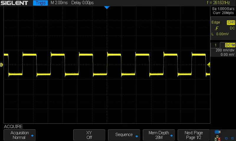 An oscilloscope screenshot showing a square wave.