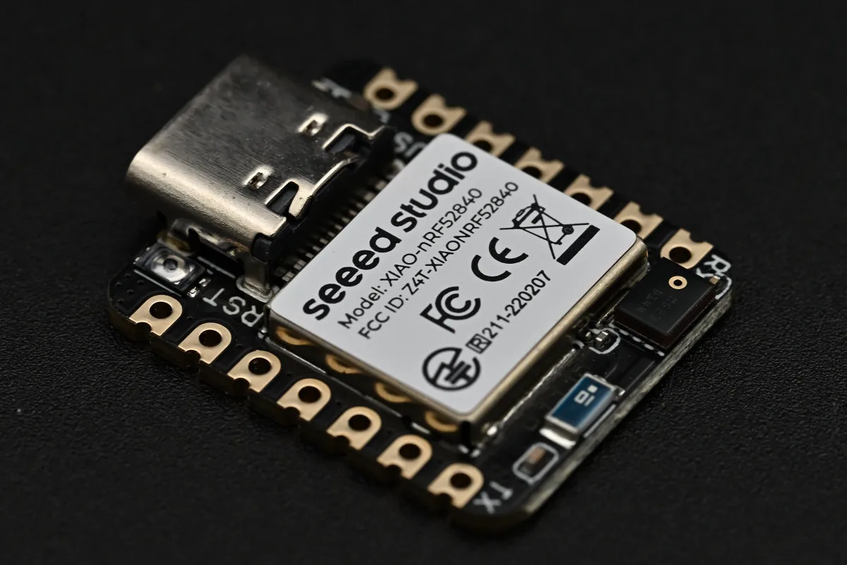 Seeed Studio XIAO nRF52840 Sense