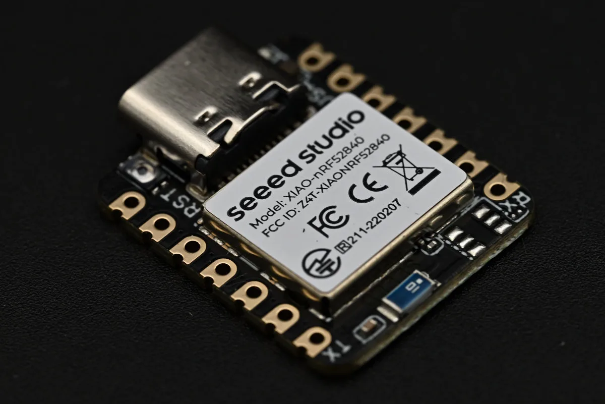 Seeed Studio XIAO nRF52840