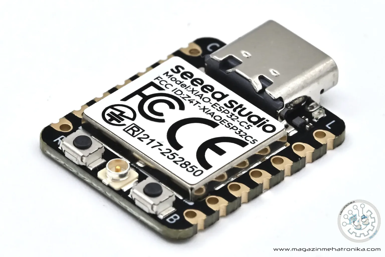 Seeed Studio ESP32-C5